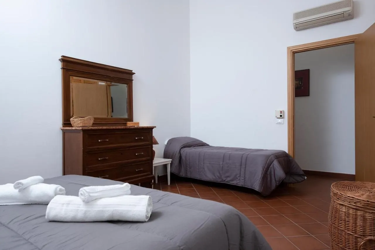 Villa Gina con vista mozzafiato sul golfo di Macari