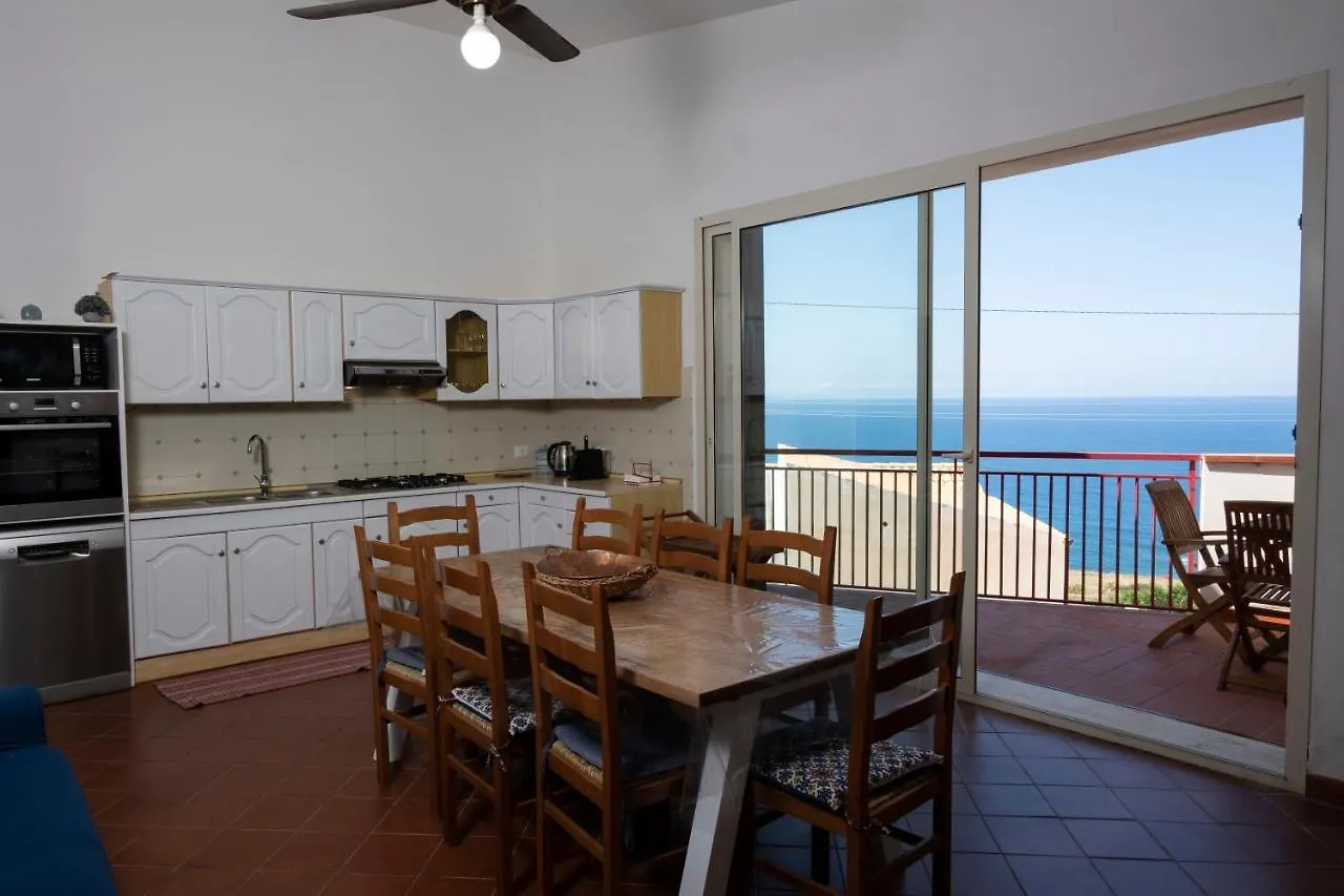 Villa Gina Con Vista Mozzafiato Sul Golfo Di Macari Italy